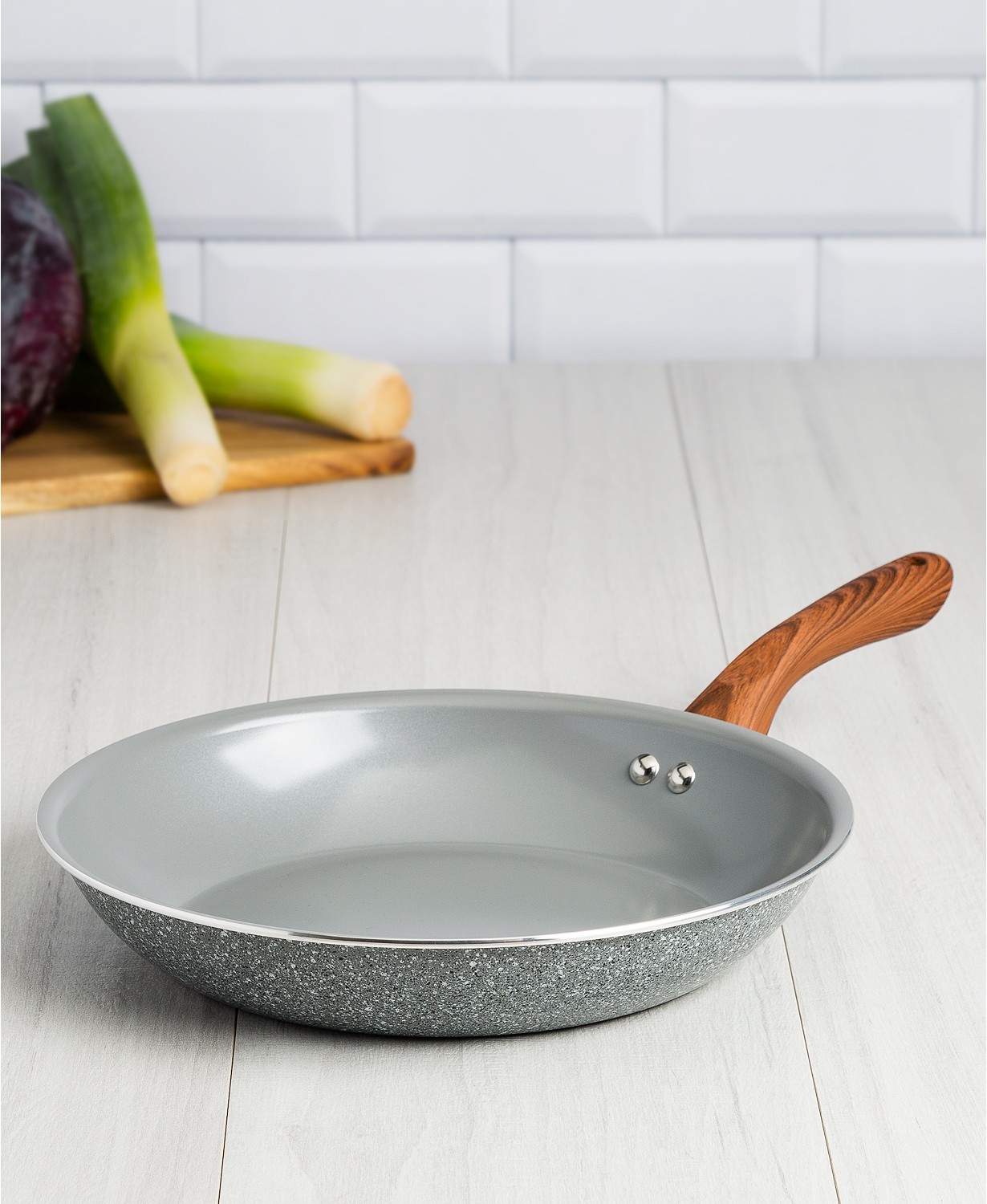 Macy’s Kitchen Clearance Sale BuyVia